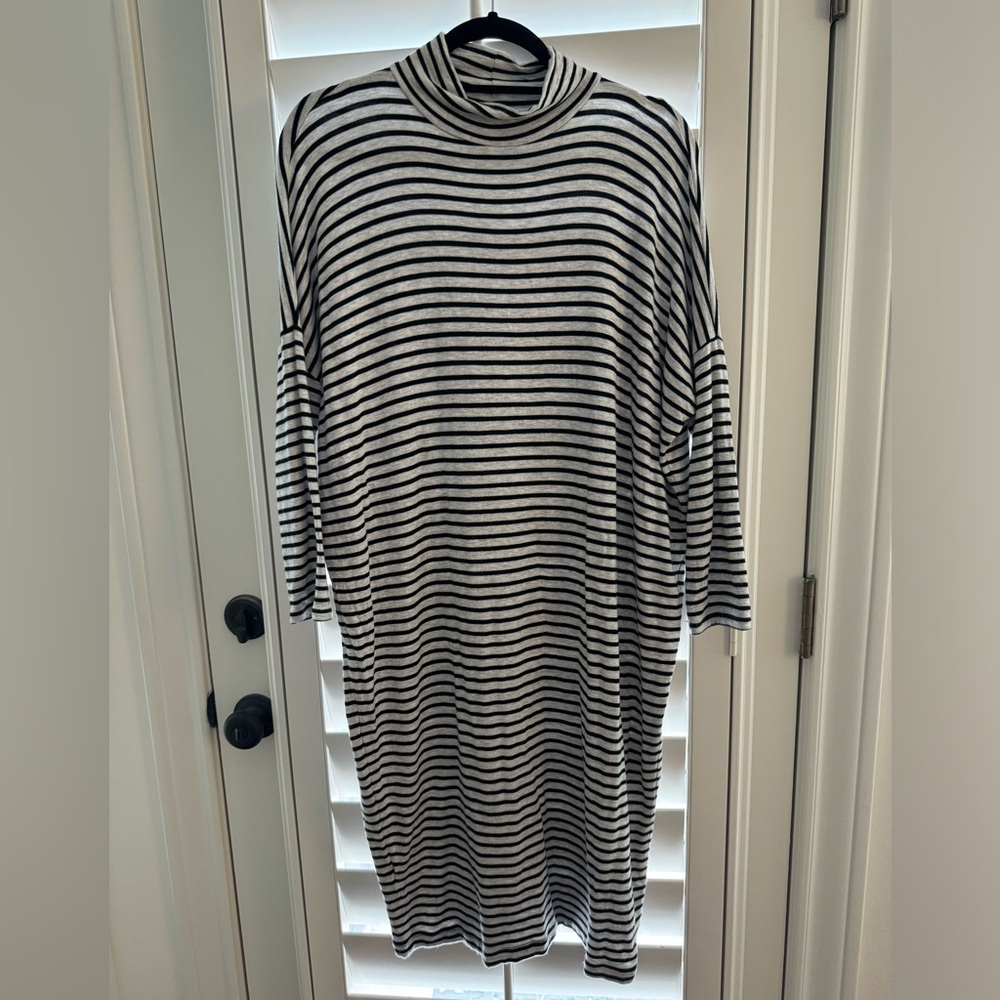 Loft sweatshirt midi dress